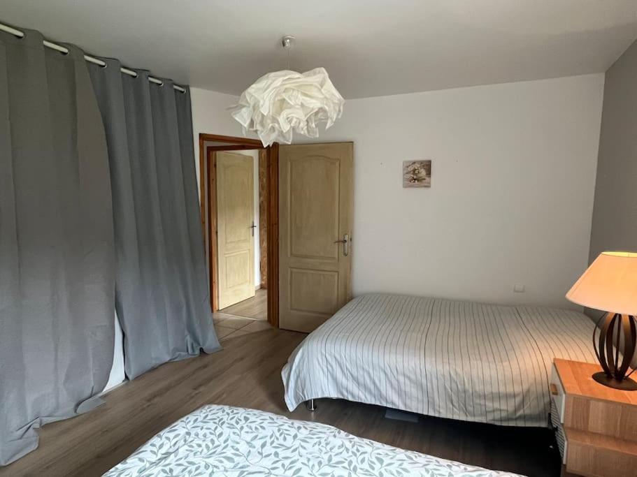 Appartement 5 Personnes Avec Espace Plein Air Saint-Maurice-sur-Moselle Exterior foto